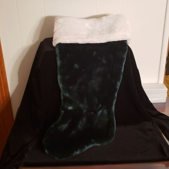 NWOT Huge, 21" Thick Plush Green Christmas Stocking - Picture 3 of 5